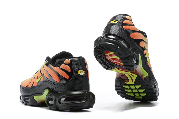 AIR MAX PLUS TN 1 '' Solar Red ''
